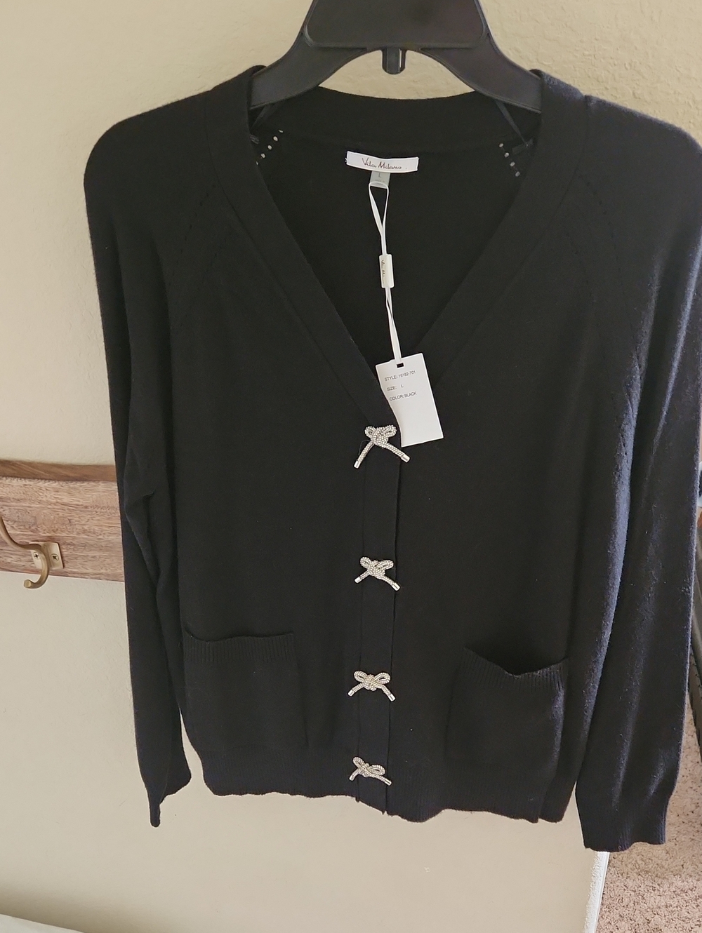 NWT, Milano Black Knit Light Sweater With Diamond/rhinestone Jeweled Bows